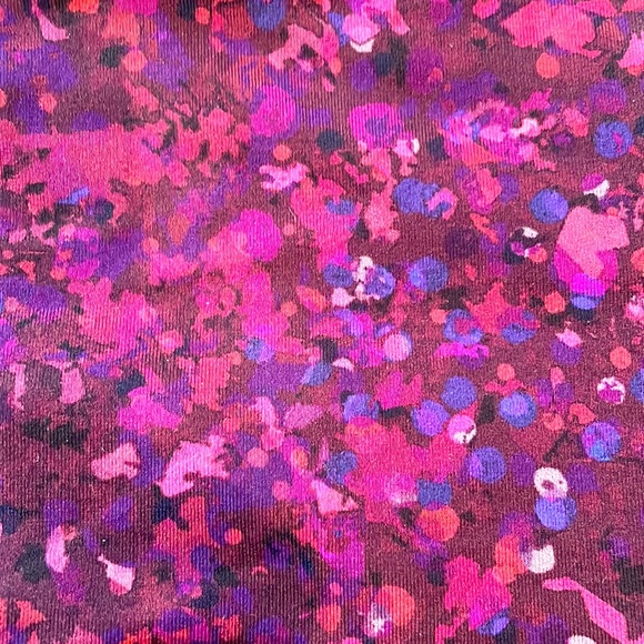 lululemon Energy Longline Bra
*Medium Support, B-D Cups - Picture 3 of 4